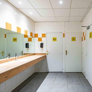 Dormitory Room Mixed